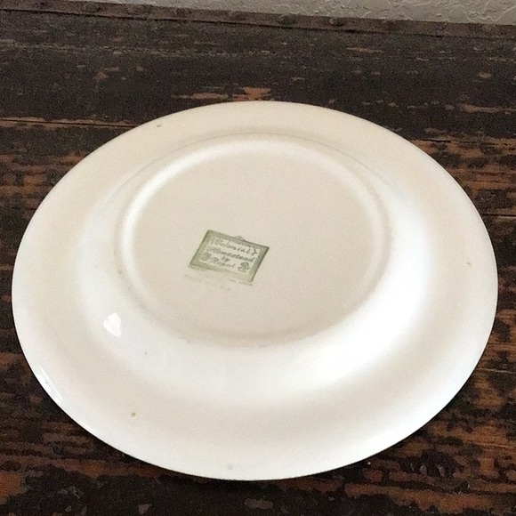 1950s Vintage Colonial Homestead Dinner Plate, Set of 2 - Picture 3 of 5